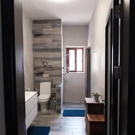 Rum i privatbostad quiet central village Naxxar