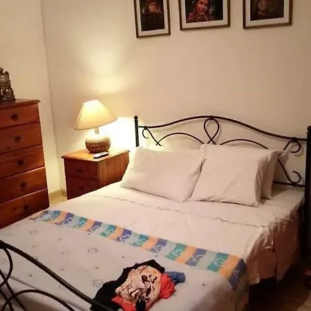 Homestay *